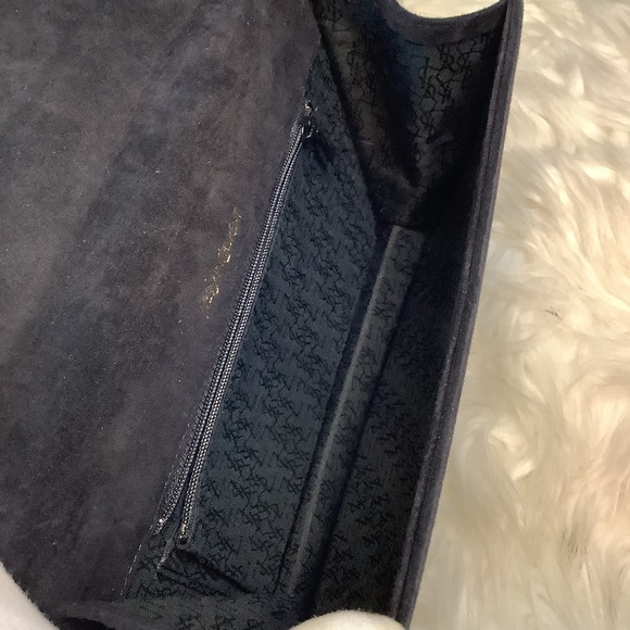 YSL Yves Saint Laurent Suede Fuschia & Black Studded with stones Shoulder bag - Picture 10 of 13